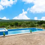 Vila Kiara *